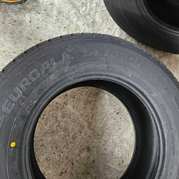 4 Нови бусови всесезонни гуми 235/65R16C Falken EuroAllSeason VAN11 121R DOT3025