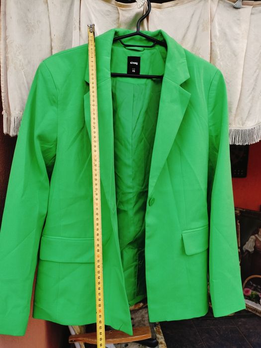 Sacou / Blazer damă Sinsay – Verde vibrant / Neon – Mărime XS