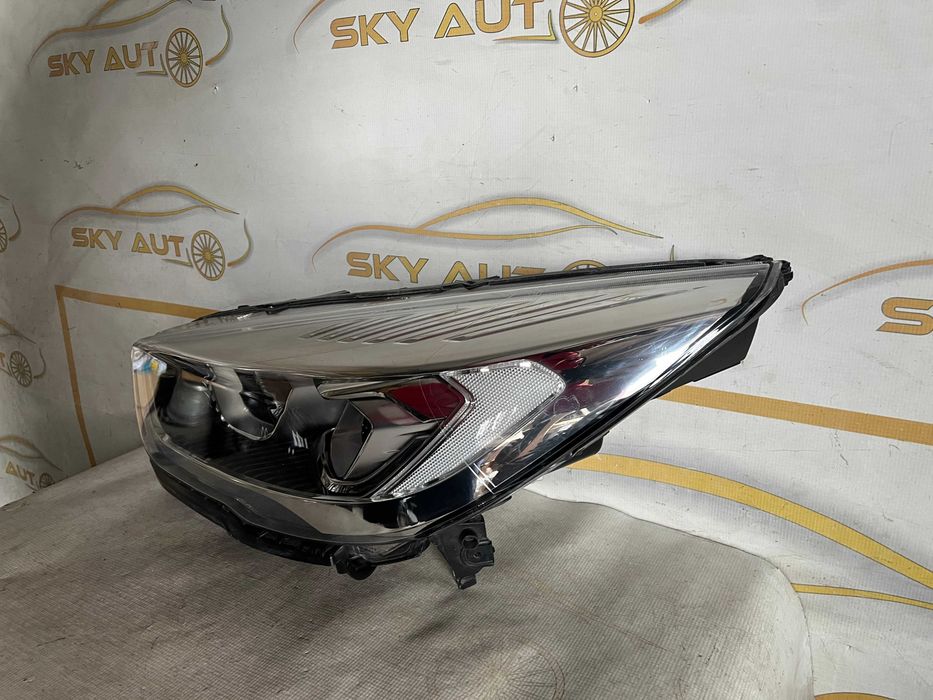 Far stanga cu lupa + led Ford Kuga 2 facelift dupa 2016 GV41-13W030-CJ