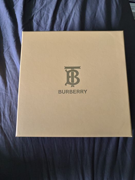 curea Burberry 120 cm