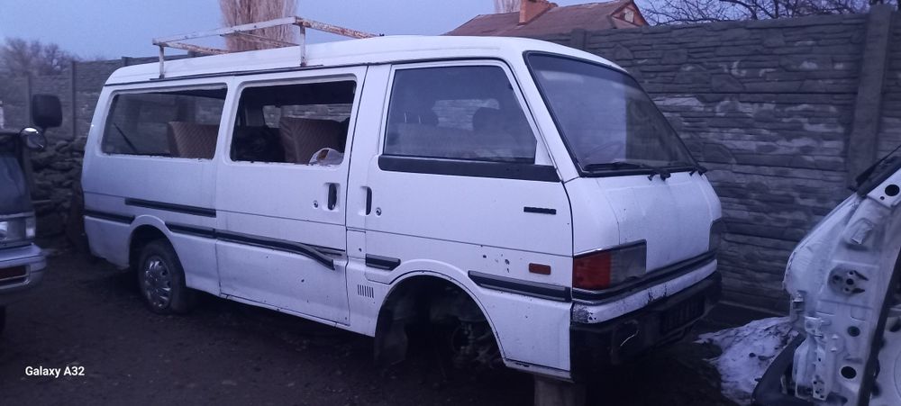 Мазда бонга минивен сатылады