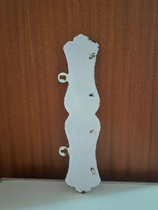 Стара емайлирана закачалка