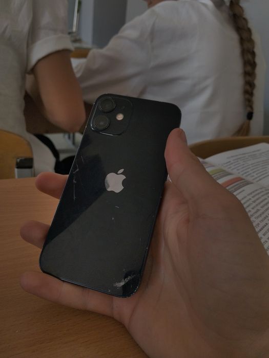 Iphone 12 mini 76