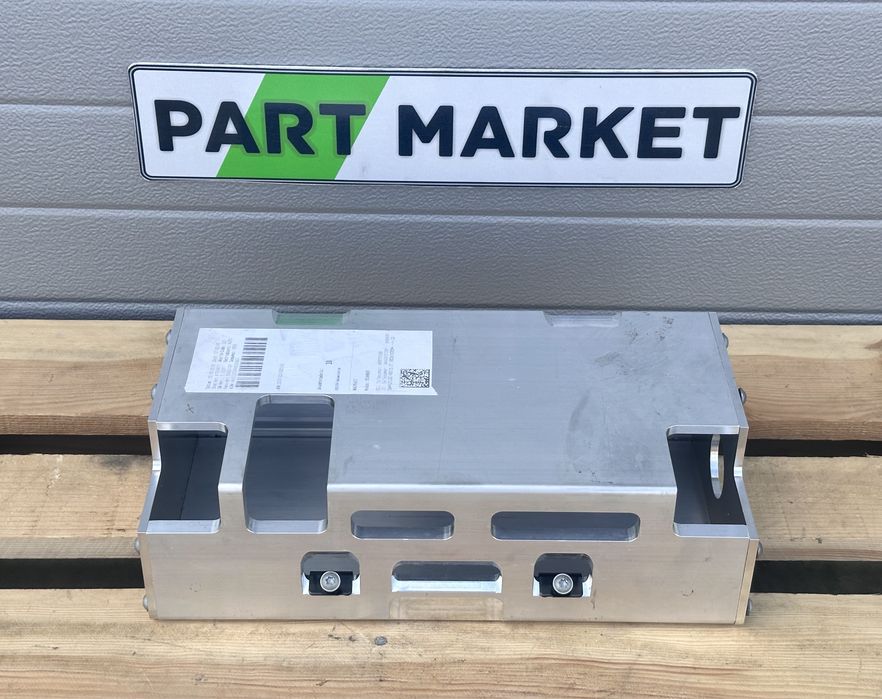 Метална кутия за батерия AUDI A6 A7 4K0915171E