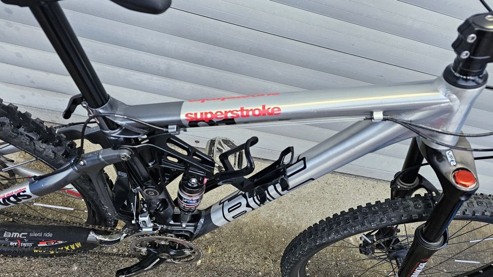 26" BMC superstrice
