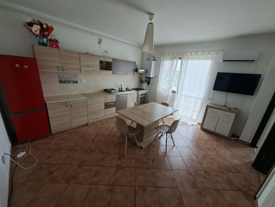 Apartament de închiriat.