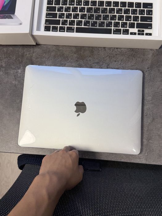 M’book PRO M2 | 8/512gb