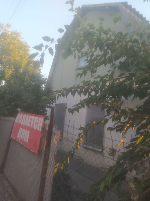 Дача сотилади юкори Чирчик корсой томонда