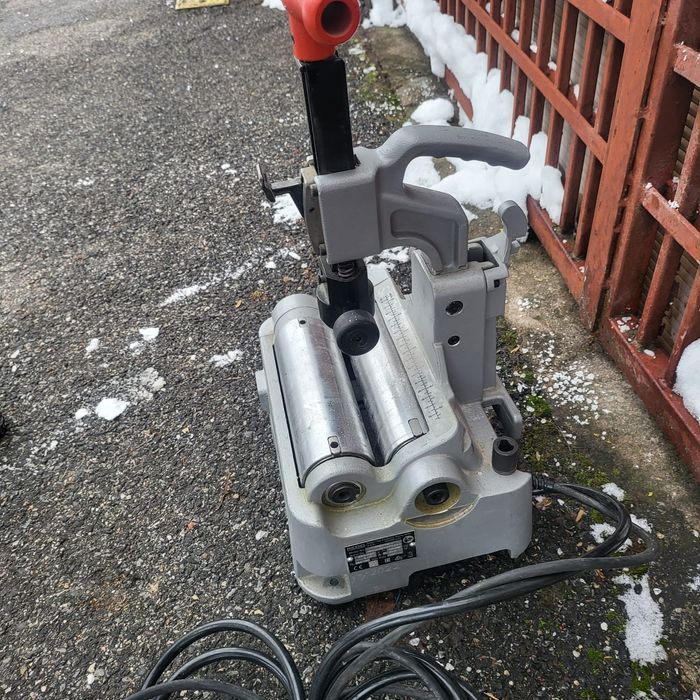 Mașină de tăiat țeavă Ridgid PC 116