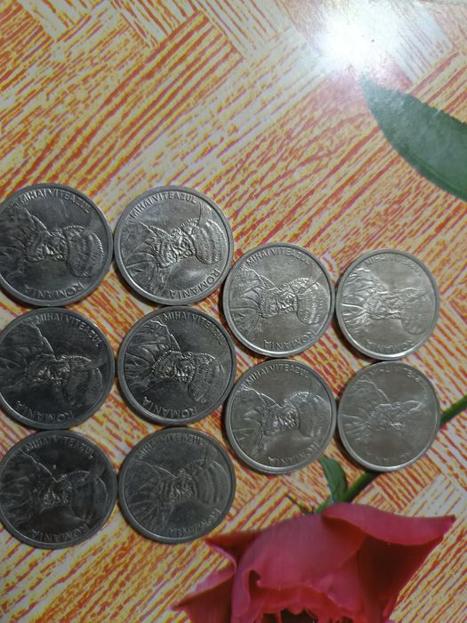 Vând 10 monezi de 100 lei MIHAI VITEAZU ani 92/93/94