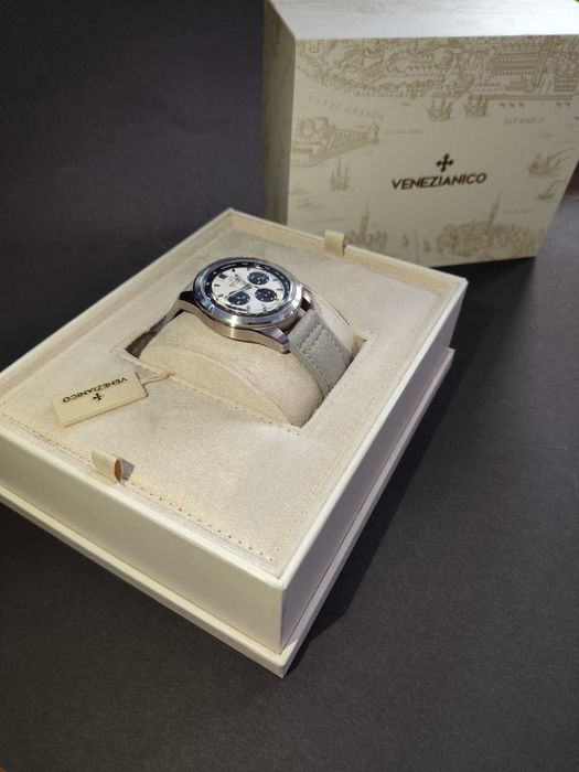 Venezianico Bucintoro 42 – Механичен хронограф