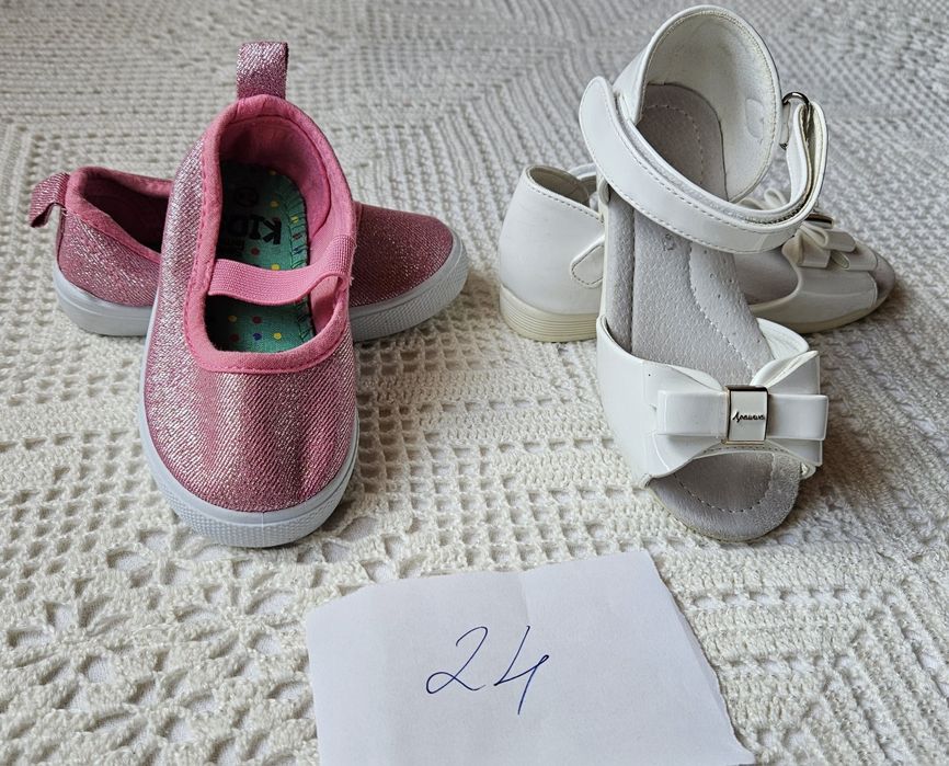 5 чифта обувки за момиче  24 размер