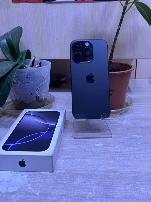 Iphone 16 pro 256gb 90%