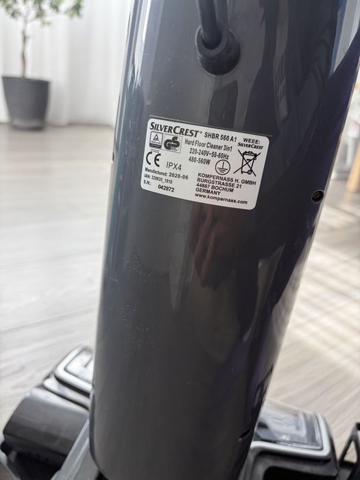 Aspirator vertical cu spalare silvercrest