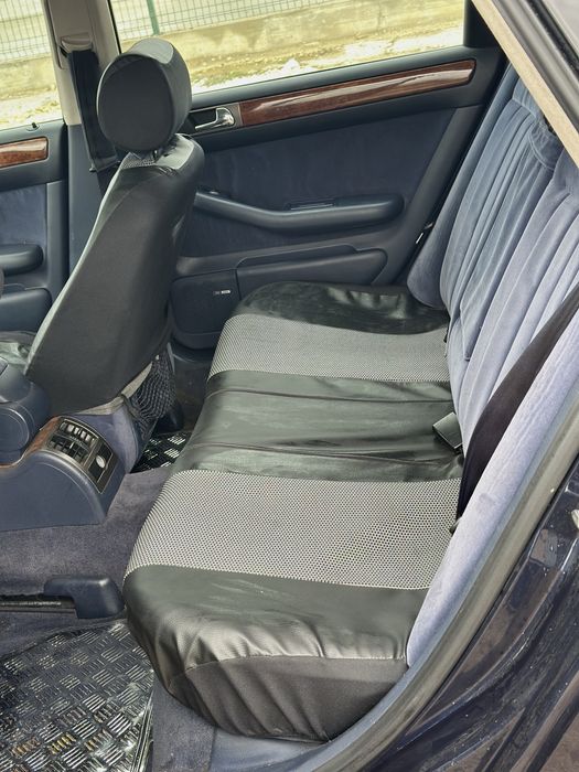 Audi A6  2.4 quattro