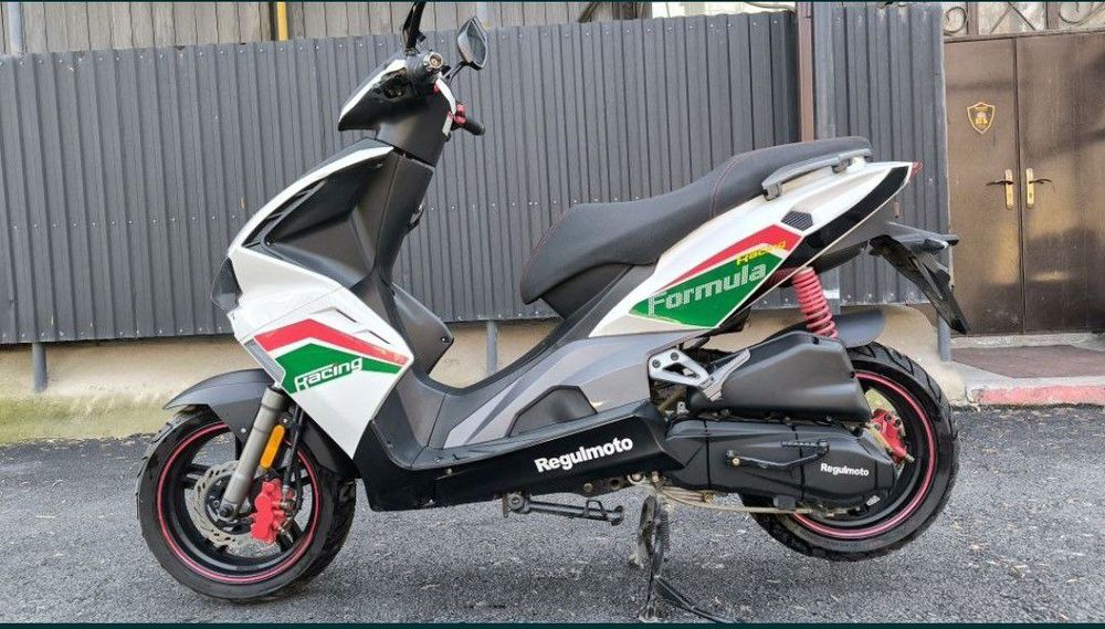 Скутер Regulmoto 125 куб