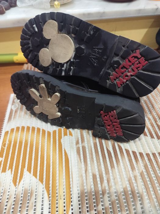 Детски боти Zara