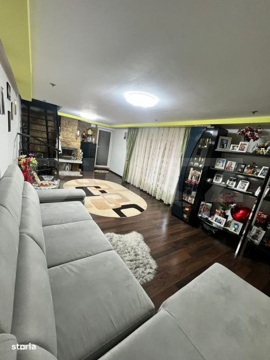 Casa cu 5 camere, de vanzare in Zarnesti - Brasov