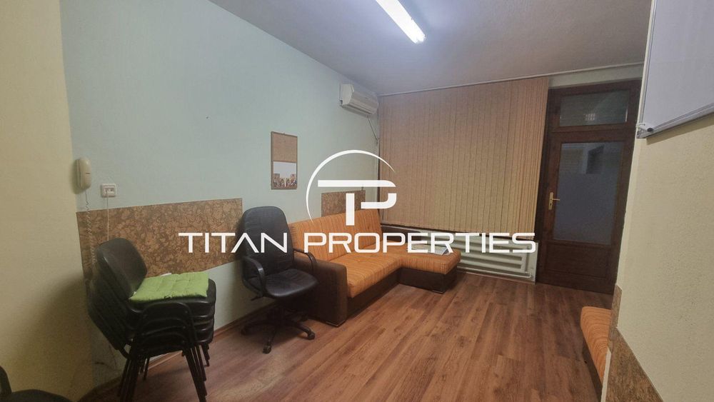 Продава се Офис в Пловдив, Мараша - 70 кв.м за 2672 €/кв.м - Снимка #1