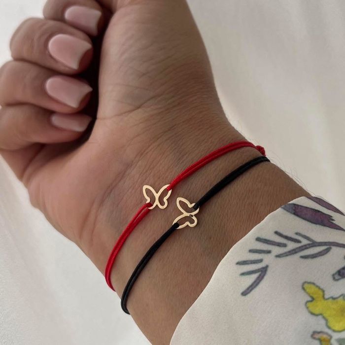 Brățară cu șnur reglabil și pandantiv din aur 14k!