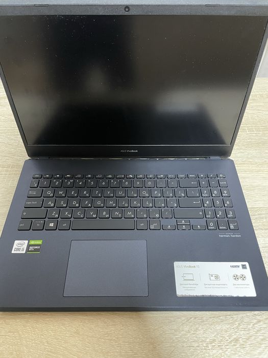 Продается ноутбук Asus VivoBook 15
