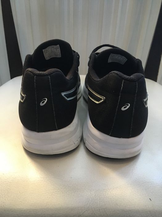 Аsics оргинални маратонки