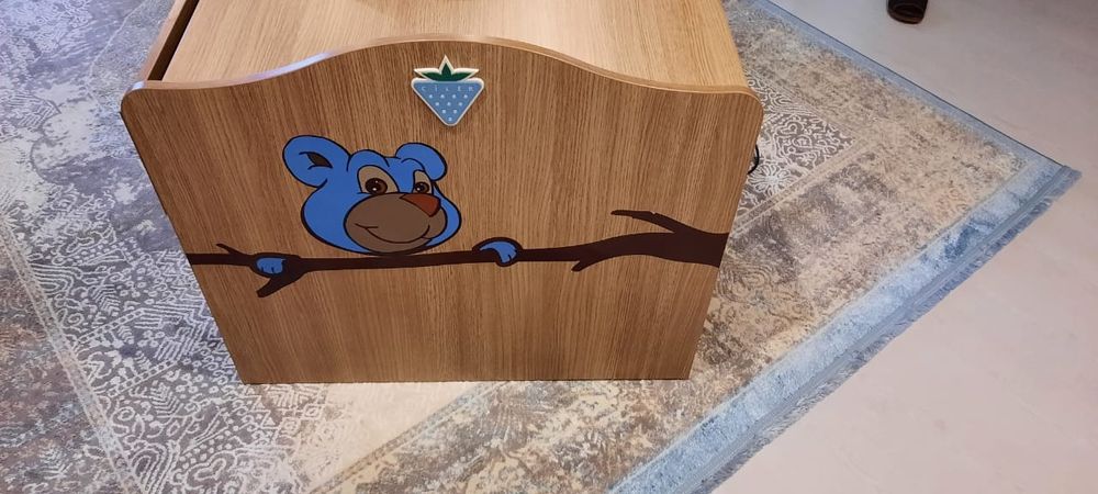 Продам детскую кровать Cilek