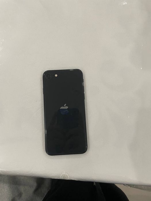 iphone se 2020,,