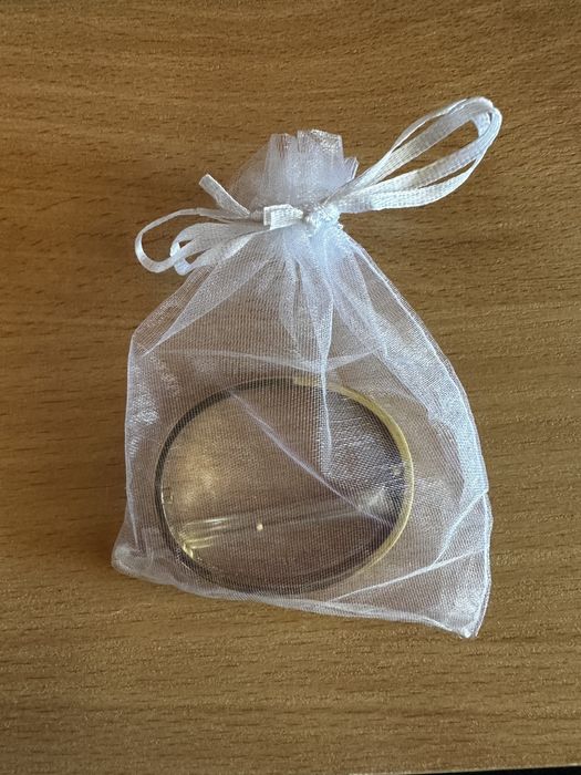 Златна гривна от медицинска стомана