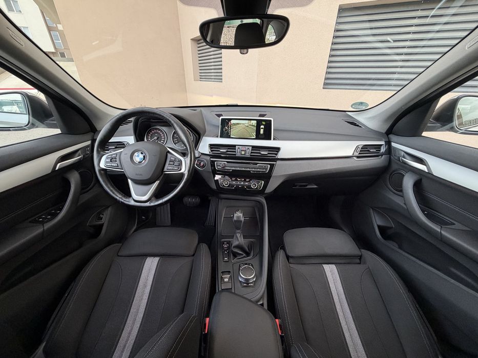 Bmw X1 Xdrive/Head-up/Keyless/Distronic/190hp/Garantie/ Rate