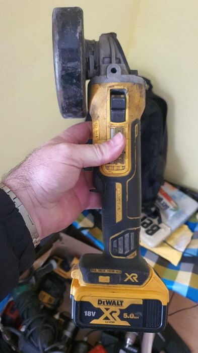scule dewalt pe acumulator