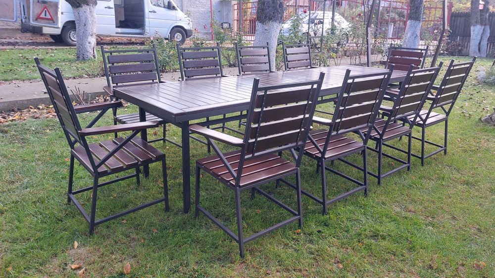 Set masa cu 10 scaune