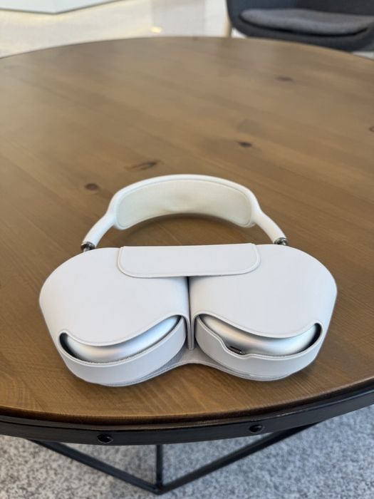 Airpods max 1 gen