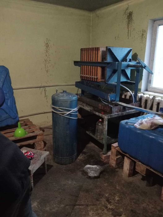 Presare la rece, linie completă