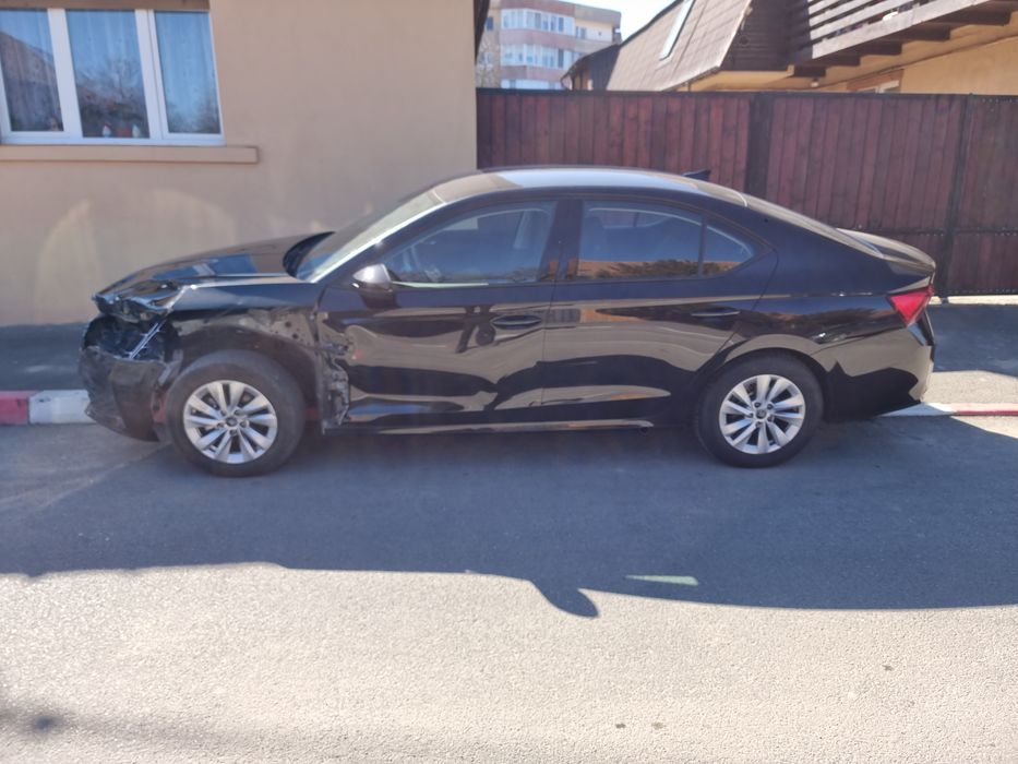 Skoda Octavia 2025 2.0 TDI avariat ULTIMUL MODEL