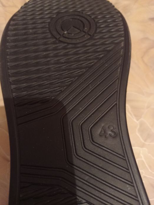 Кроссовки мужские