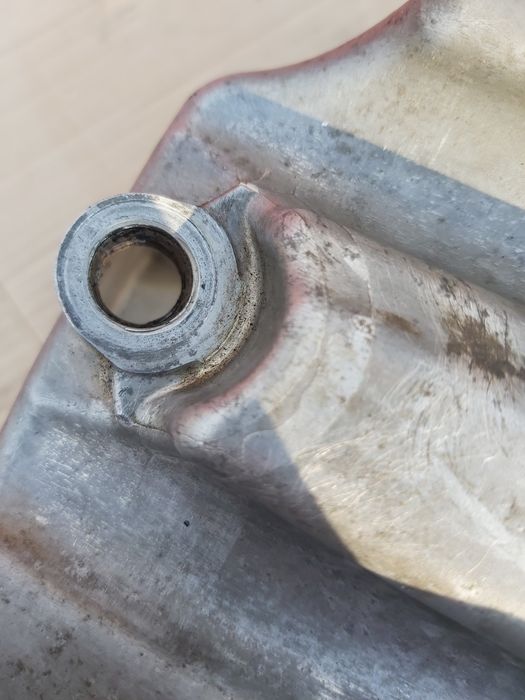 Baie ulei Audi a4b8 20 tdi