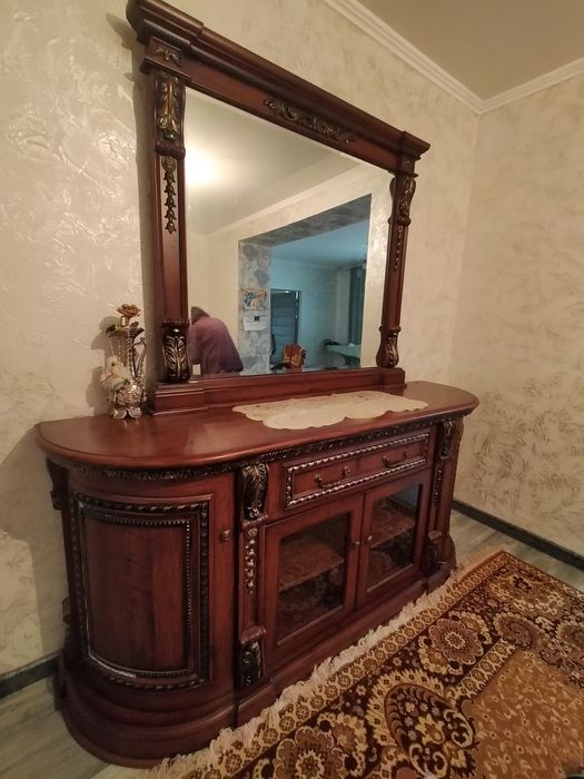 Продам комод-горку!