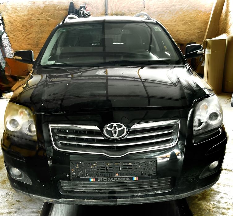 Dezmembrari toyota avensis t25  2003-2009