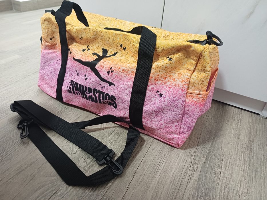 Сак за дрехи и вещи + несесер