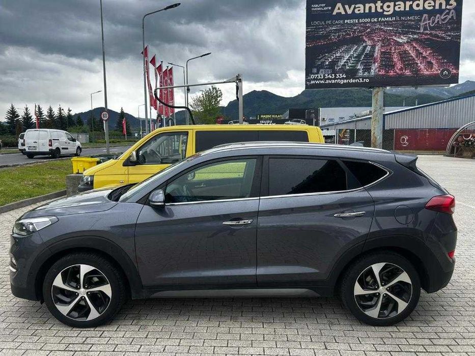 Hyundai TUCSON, PREMIUM, automata, 1.7 CRDI