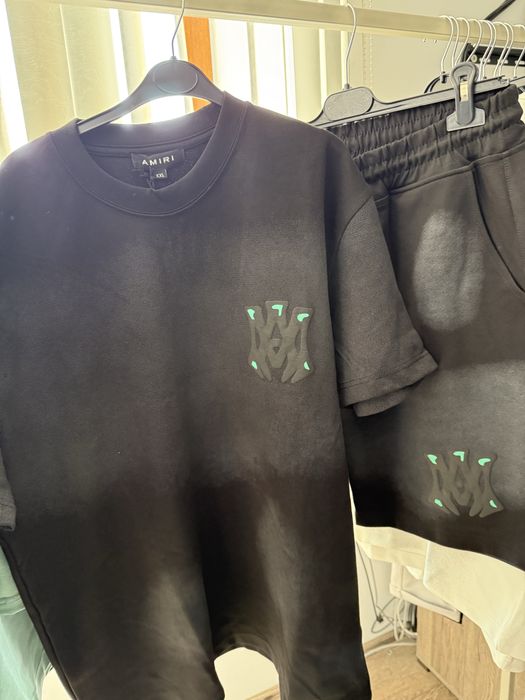 Мъжки комплекти  различни  видове