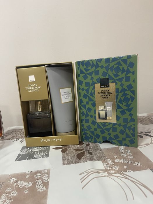 Продавам мъжки парфюм AVON Today Tomorrow Always For Him парфюмен конплект.