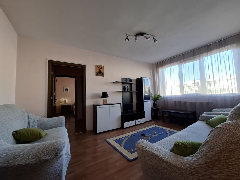 Se oferă spre inchiriere  apartament 2 camere