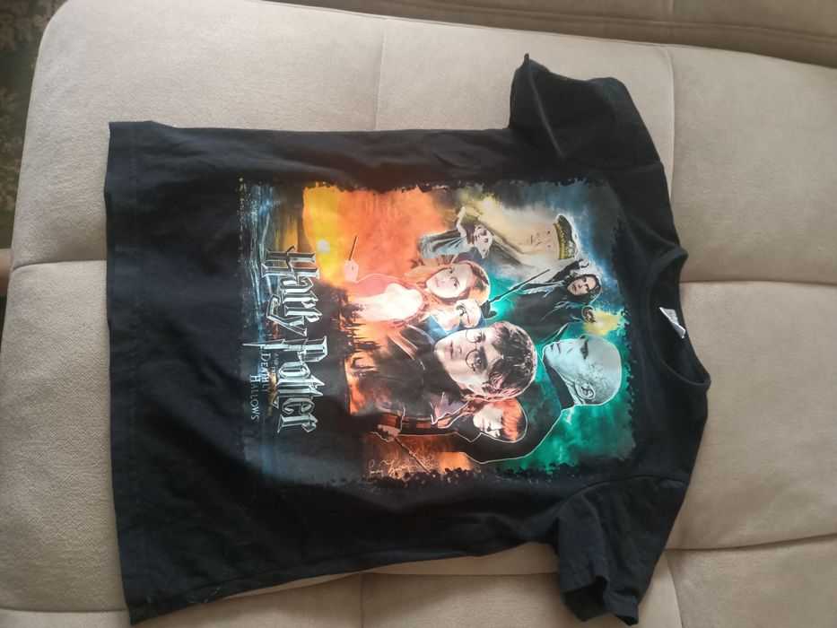 Отдам вещи на девочку даром