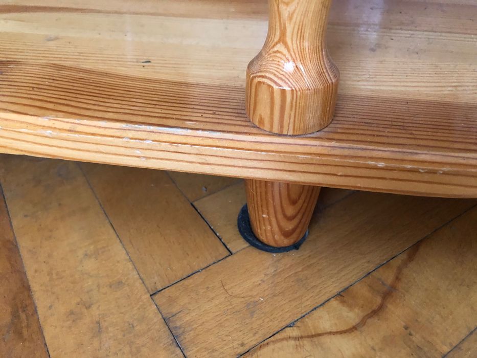 Налична! Дървена масичка за телевизор 120х70х38см