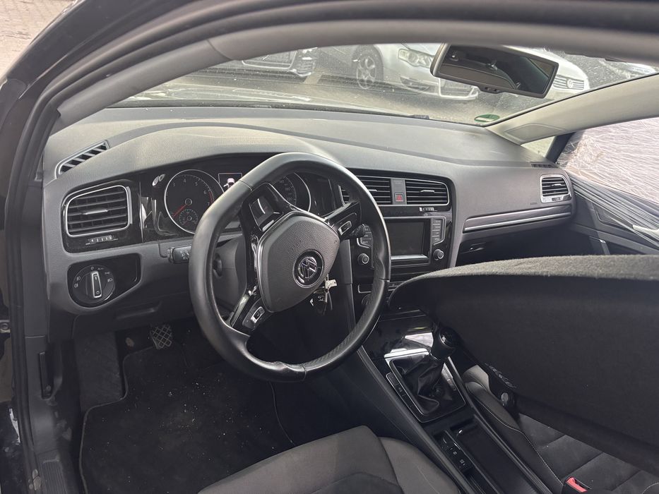 Interior alcantara scaune fata si banchete spate Vw Golf 7 hatchback