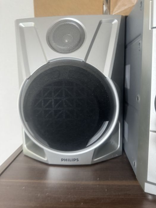 Музыкальный центр Philips оригинал