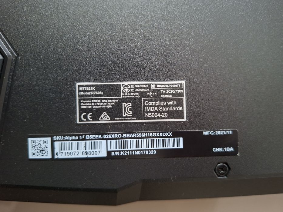 Laptop Gaming MSI Alpha 17 B5EEK