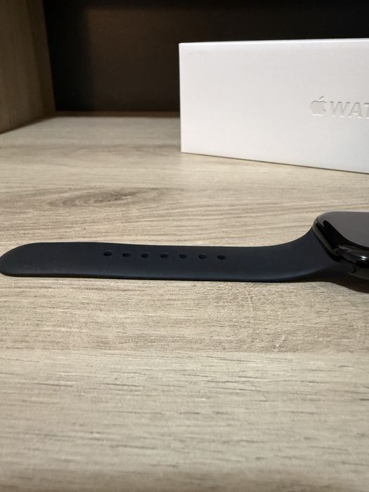Apple Watch Series 11 Cellular 46mm Jet Black – Като Нов
